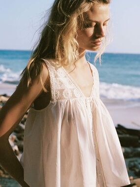 Lidia blouse — pearl embroidered SMALL